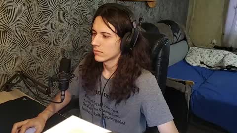 Snapshot of vialeras chatting on 6, 12, 2024 vialeras online show from 6, 12, 2024