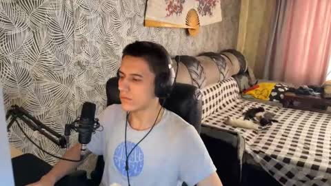 Snapshot of vialeras chatting on 16, 2, 2025 vialeras online show from 16, 2, 2025