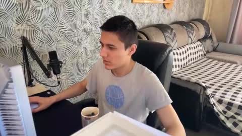 Snapshot of vialeras chatting on 23, 2, 2025 vialeras online show from 23, 2, 2025