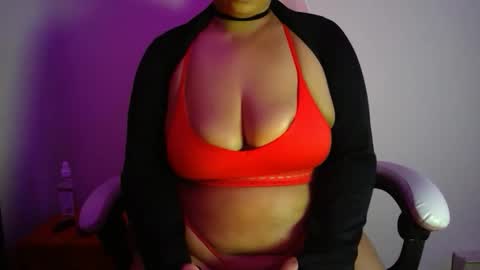 vibe_xxxo online show from 15, 3, 2026