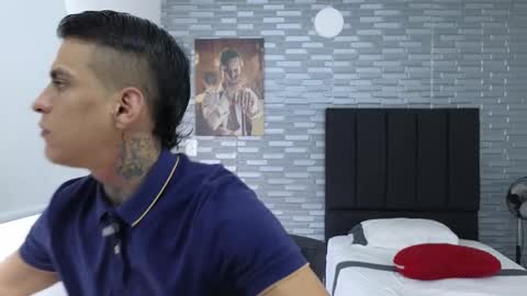 Snapshot of vicctorzc chatting on 13, 12, 2024 Victor cardenas online show from 13, 12, 2024