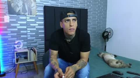 Snapshot of vicctorzc chatting on 28, 1, 2025 Victor cardenas online show from 28, 1, 2025