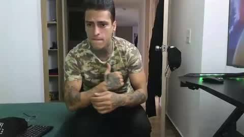 Snapshot of vicctorzc chatting on 11, 2, 2025 Victor cardenas online show from 11, 2, 2025