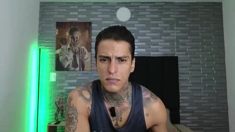 Snapshot of vicctorzc chatting on 19, 2, 2025 Victor cardenas online show from 19, 2, 2025