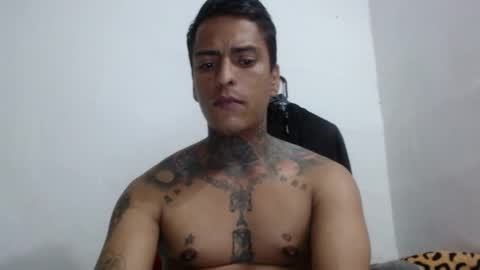 Snapshot of vicctorzc chatting on 8, 1, 2026 Victor cardenas online show from 8, 1, 2026