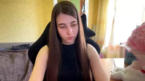 Snapshot of vickeyrosete chatting on 21, 7, 2026 Jesse online show from 21, 7, 2026