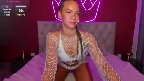 vickie_smith online show from 28, 7, 2026