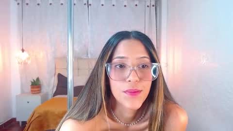 VICTORIA online show from 30, 1, 2025