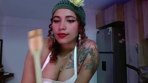 Snapshot of vicky_crazy chatting on 3, 2, 2025 Vicky online show from 3, 2, 2025