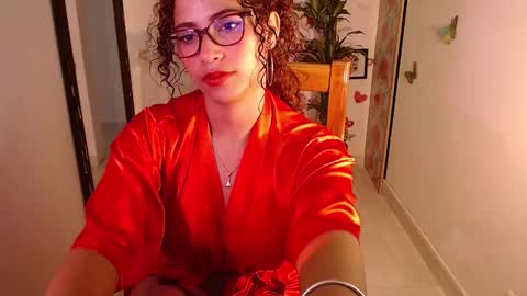Snapshot of vicky_crazy chatting on 6, 3, 2025 Vicky online show from 6, 3, 2025
