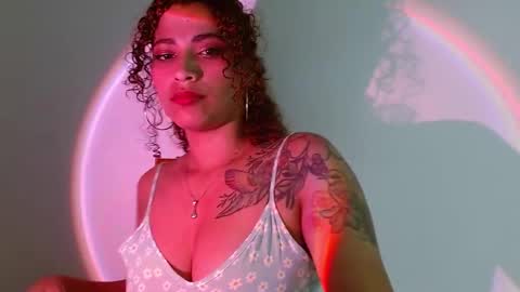 Snapshot of vicky_crazy chatting on 9, 3, 2025 Vicky online show from 9, 3, 2025