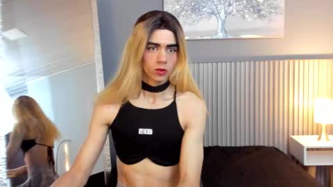  Vicky  online show from 15, 1, 2026