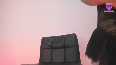 VICKY SWEET online show from 6, 8, 2026