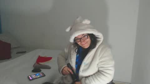 Snapshot of vickyjuice1 chatting on 20, 12, 2024 vickyjuice1 online show from 20, 12, 2024