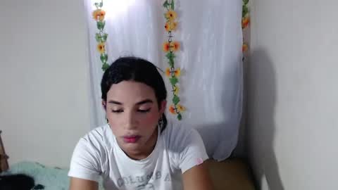 Snapshot of vickyxdany chatting on 29, 4, 2026 vickyxdany online show from 29, 4, 2026