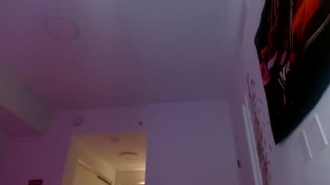Snapshot of vickyyyx chatting on 21, 10, 2025 Goddess Victory  online show from 21, 10, 2025