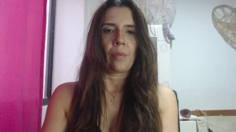 Hi guys   Im victoria  Be the one who can control me in PVT online show from 20, 1, 2025