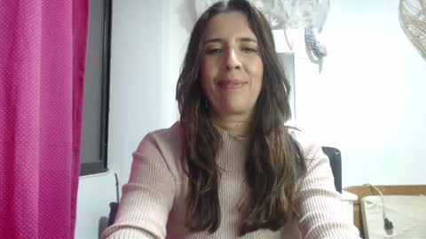 Hi guys   Im victoria  Be the one who can control me in PVT online show from 21, 1, 2025