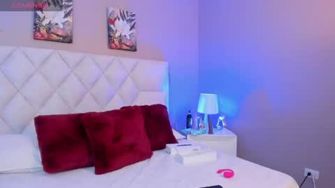 victoria__lee_ online show from 26, 5, 2026