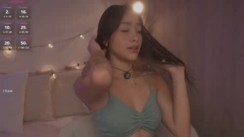 Snapshot of victoria__rossi chatting on 26, 5, 2026 online show from 26, 5, 2026