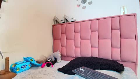 Victoria online show from 9, 4, 2026