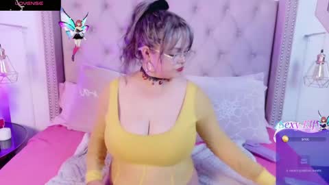 victoria_cherry_ online show from 12, 5, 2026