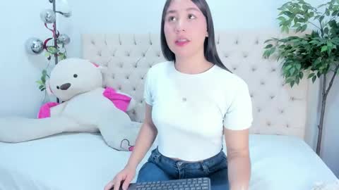 Snapshot of victoria_colemann chatting on 20, 4, 2026 Victoria online show from 20, 4, 2026