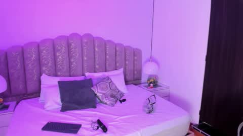 valentina online show from 15, 1, 2026