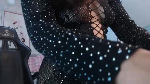 Victoria online show from 7, 4, 2026