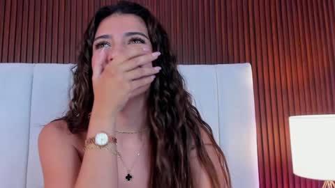 Snapshot of victoria_joliegb chatting on 30, 1, 2025 Victoria Lozano online show from 30, 1, 2025