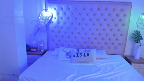 victoria_kitt online show from 9, 11, 2025