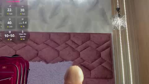 Vicky  online show from 15, 7, 2026