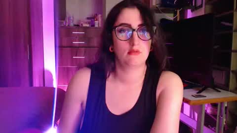Victoria online show from 15, 5, 2026