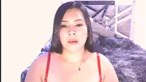 Snapshot of victoria_rossx chatting on 7, 7, 2026 victoria_rossx online show from 7, 7, 2026