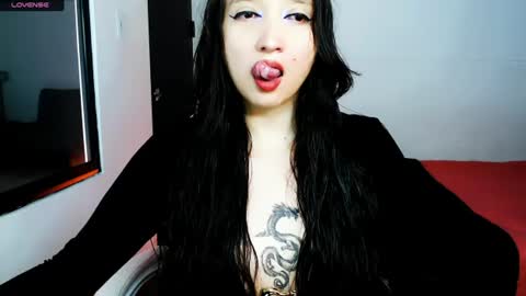 Victoria online show from 12, 7, 2026