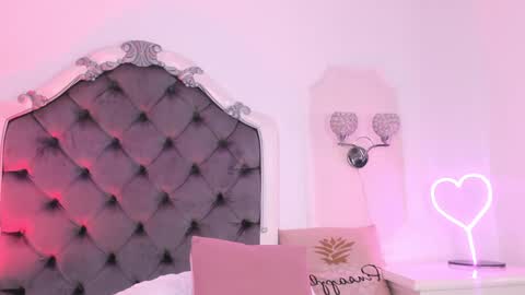 Snapshot of victoria_watsson chatting on 1, 2, 2025 victoria_watsson online show from 1, 2, 2025
