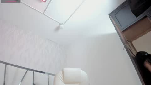 Victoria Sofia online show from 8, 4, 2026