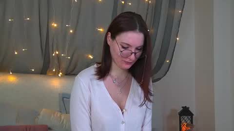 Victoria online show from 25, 10, 2025