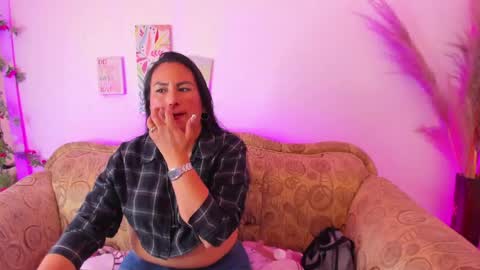 victoriacg online show from 1, 6, 2026
