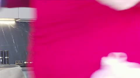 Miss V online show from 24, 12, 2024