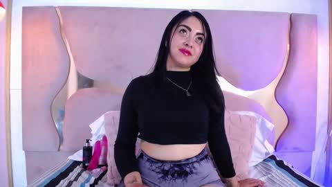 Snapshot of victoriajohns_mjs chatting on 22, 1, 2025 VICTORIA JOHNS online show from 22, 1, 2025