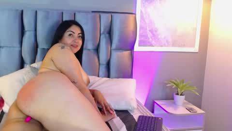 Snapshot of victoriajohns_mjs chatting on 10, 2, 2025 VICTORIA JOHNS online show from 10, 2, 2025