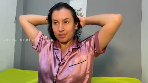 Snapshot of victorialeens chatting on 6, 1, 2026 VICTORIA online show from 6, 1, 2026