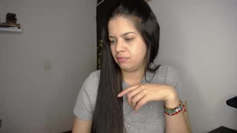 victorialg online show from 11, 11, 2025