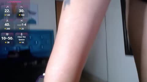 Snapshot of victoriamil1 chatting on 5, 12, 2024 victoriamil1 online show from 5, 12, 2024