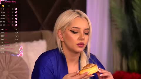 Snapshot of victoriamorrone chatting on 20, 2, 2025 Diddy online show from 20, 2, 2025
