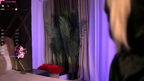 Snapshot of victoriamorrone chatting on 4, 3, 2025 Diddy online show from 4, 3, 2025