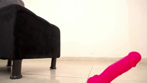 Victoria online show from 21, 2, 2025