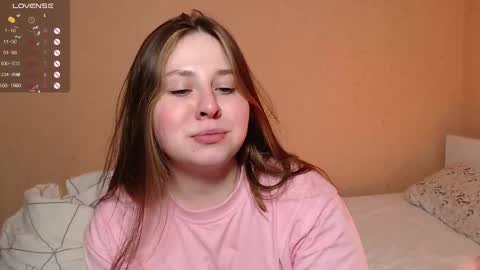 victoriassecrets_ online show from 23, 2, 2025