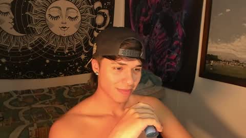 Snapshot of victorino_jhonson chatting on 19, 12, 2024 Victorino Jhonson online show from 19, 12, 2024